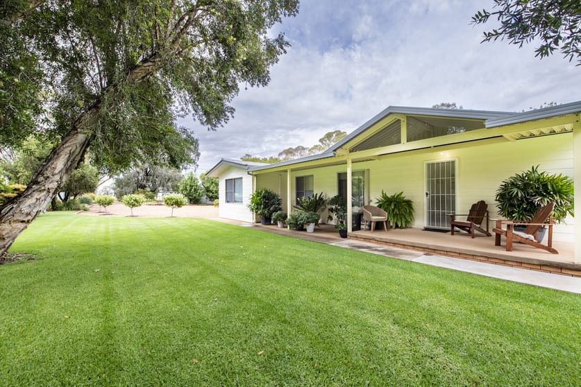 Click to view all images 8R Burrabadine Road Dubbo NSW 2830 - Image 1