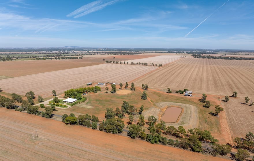 Click to view all images 469 Brushwood Road Currawarna NSW 2650 - Image 3