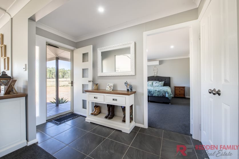 Click to view all images 33R Lagoon Creek Road Minore NSW 2830 - Image 3