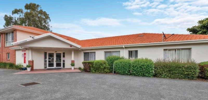 Click to view all images Accommodation & Tourism business for sale in Melbourne - Image 1