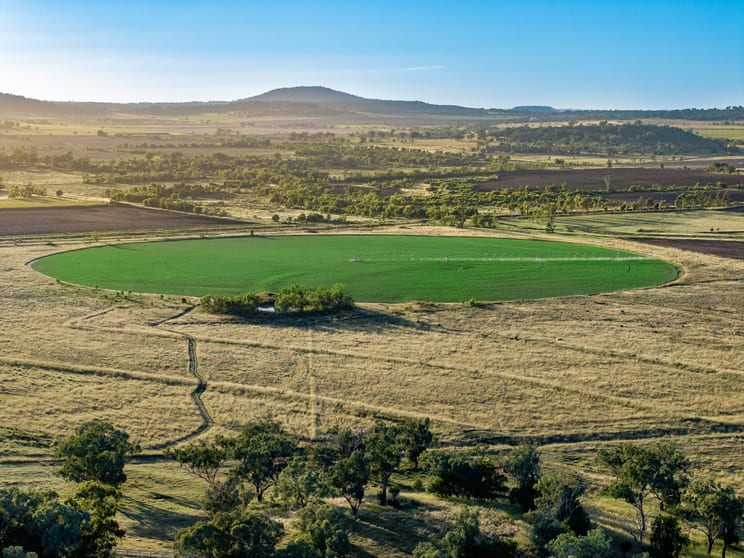 Click to view all images 227 Hogg Rd Mount Tyson QLD 4356 - Image 2