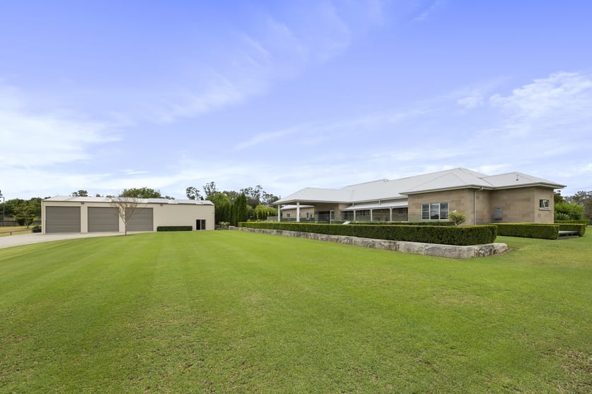 Click to view all images 102 Farm Road Mulgoa NSW 2745 - Image 3