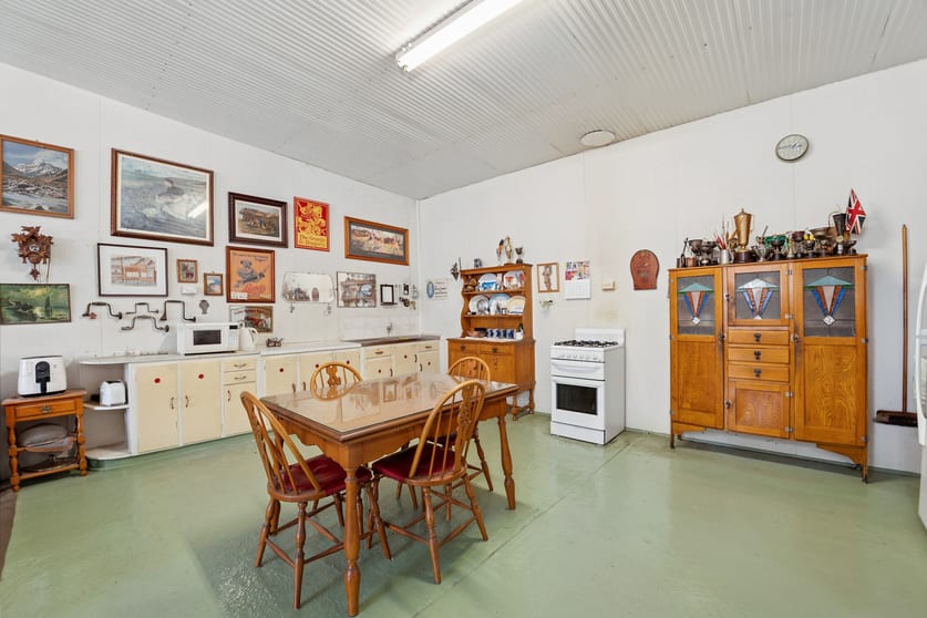 Click to view all images 152 Tongbong Road Rylstone NSW 2849 - Image 2