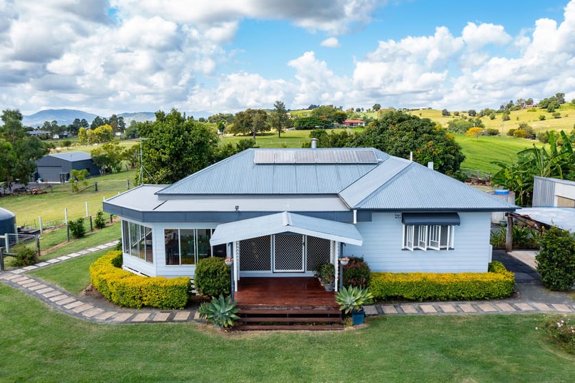 Click to view all images 281 Mount French Road Mount French QLD 4310 - Image 3