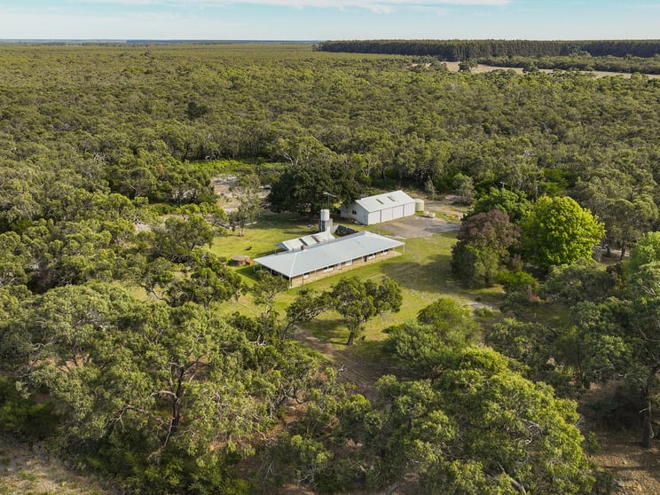 Click to view all images 858 Manga Rd Wattle Range SA 5280 - Image 1
