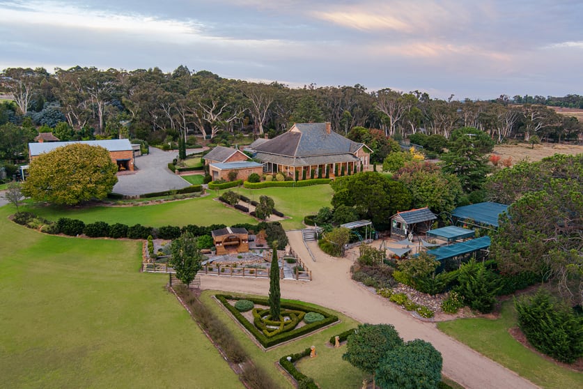 Click to view all images 67 Gorman Road Goulburn NSW 2580 - Image 3