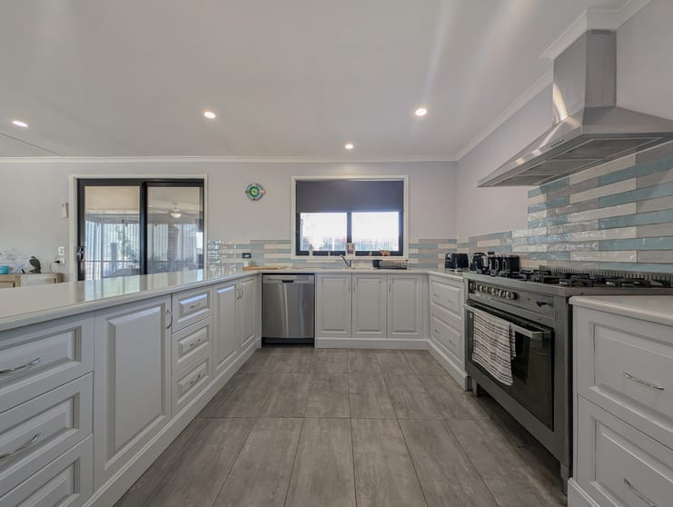 Click to view all images 3269 Lake Charm-Quambatook Road Lake Charm VIC 3581 - Image 3