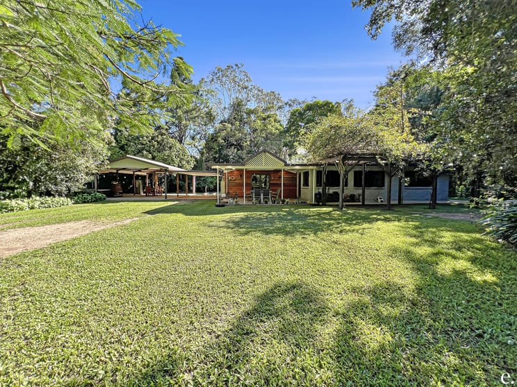 Click to view all images 14909 Kennedy Highway Millstream QLD 4888 - Image 1