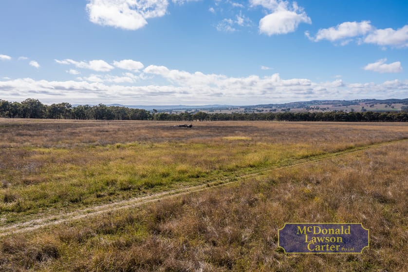 Click to view all images 75 Abbots Lane Mudgee NSW 2850 - Image 3