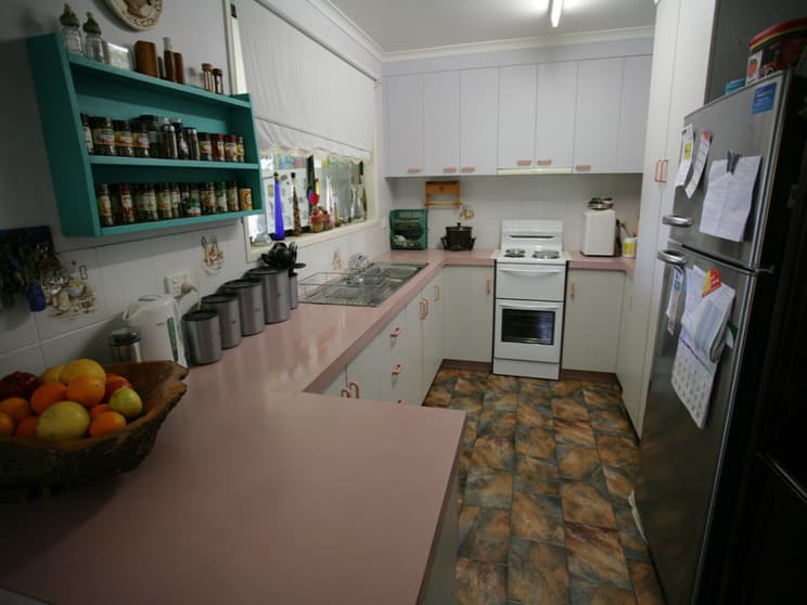 Click to view all images 105 Reads Rd Bucca QLD 4670 - Image 3