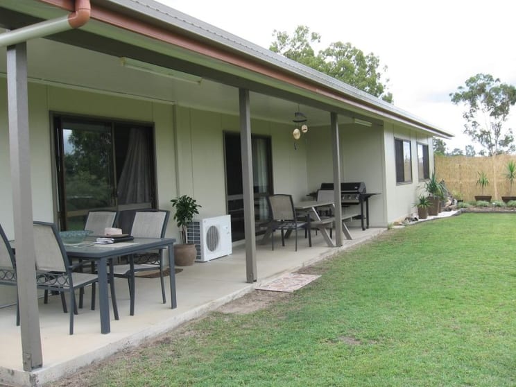 Click to view all images Mount Perry QLD 4671 - Image 1