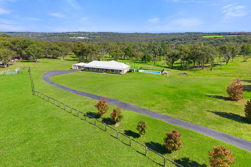 Click to view all images 69 Cherry Lane Kulnura NSW 2250 - Image 1