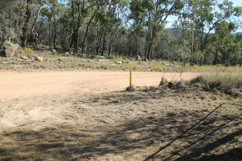 Click to view all images 1527 Woodside Road Tenterfield NSW 2372 - Image 2