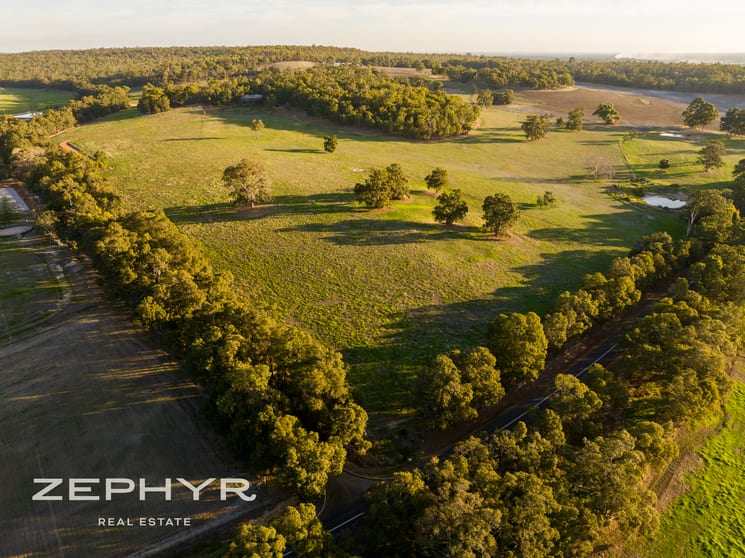 Click to view all images 34 Tyrrell Road Ferguson WA 6236 - Image 2