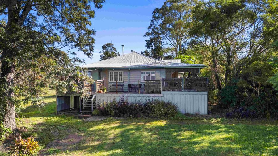Click to view all images 448 North Deep Creek Road North Deep Creek QLD 4570 - Image 2