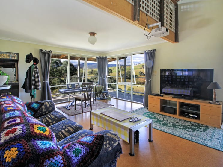Click to view all images 167 Dargo High Plains Dargo VIC 3862 - Image 3