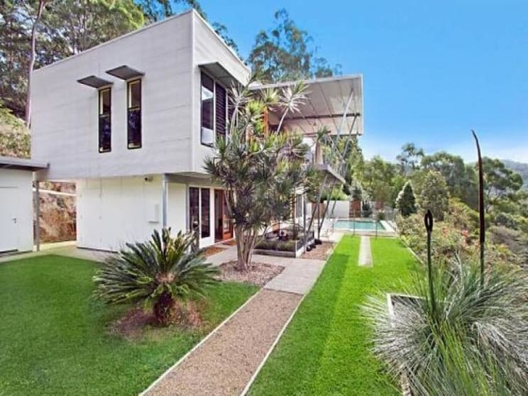 Click to view all images 930 Upper Brookfield Road Upper Brookfield QLD 4069 - Image 1
