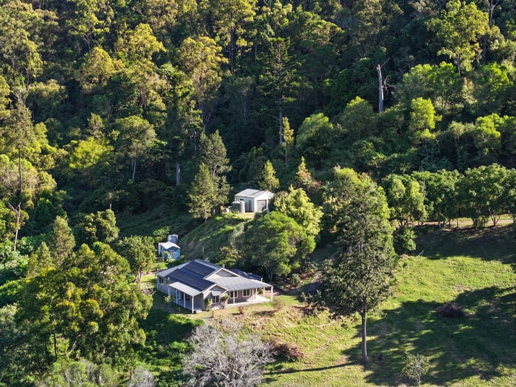 Click to view all images 52 Curtis Road Canungra QLD 4275 - Image 3