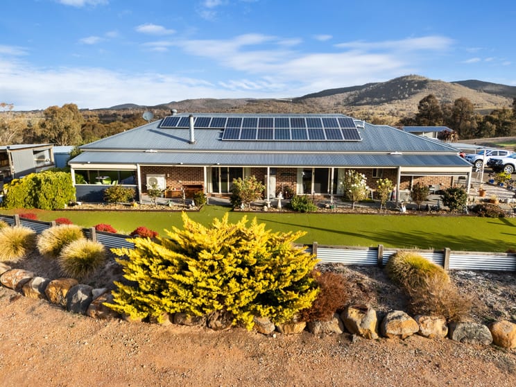 Click to view all images 58 Davies Lane Percydale VIC 3478 - Image 2
