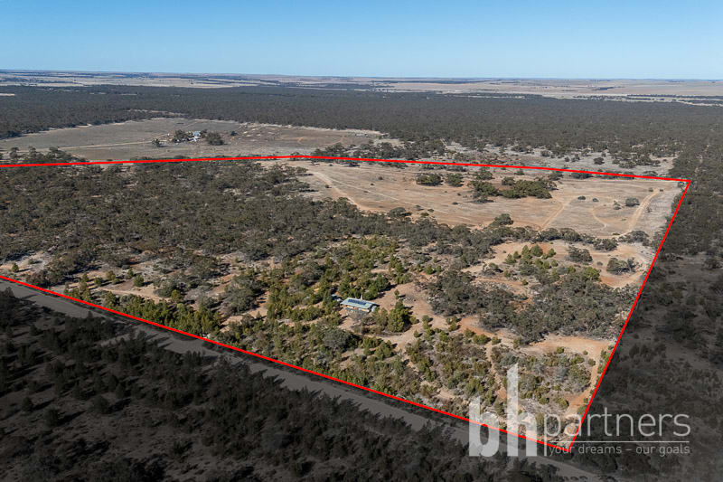 648 Goondooloo Road Bowhill SA 5238 - Image 1