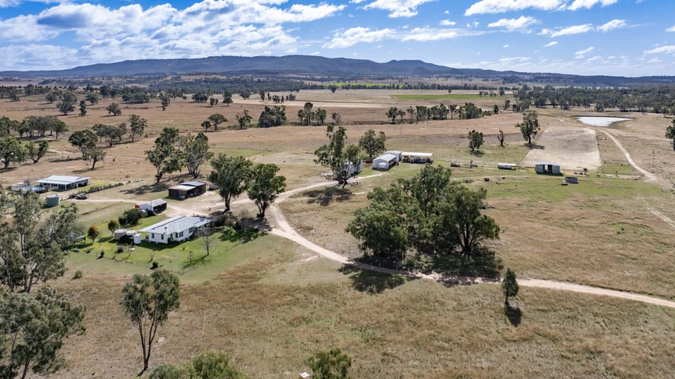 Click to view all images 5759 Purlewaugh Road Tambar Springs NSW 2381 - Image 1