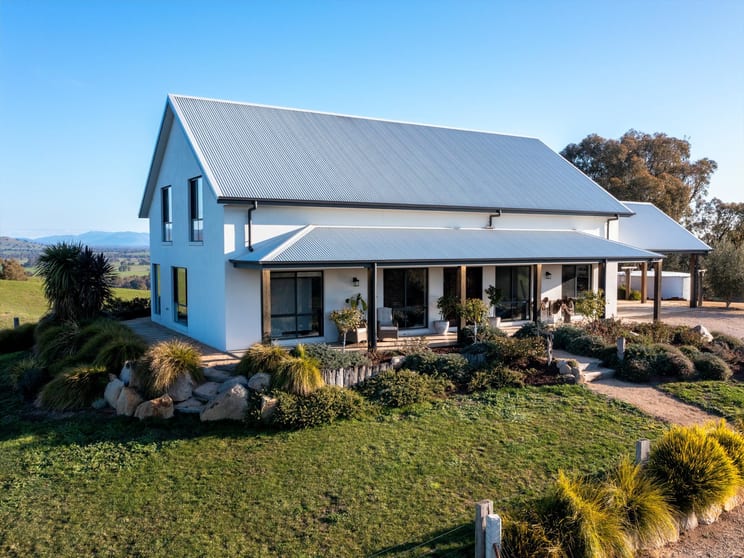 Click to view all images 147 Bostock Road Lurg VIC 3673 - Image 1