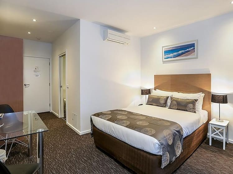 Click to view all images Motel business for sale in VIC - Image 3