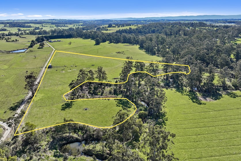 209 Treadwells Road Poowong North VIC 3988 - Image 2