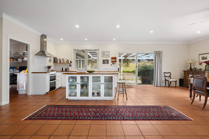 Click to view all images 411 Red Hills Road Marulan NSW 2579 - Image 3
