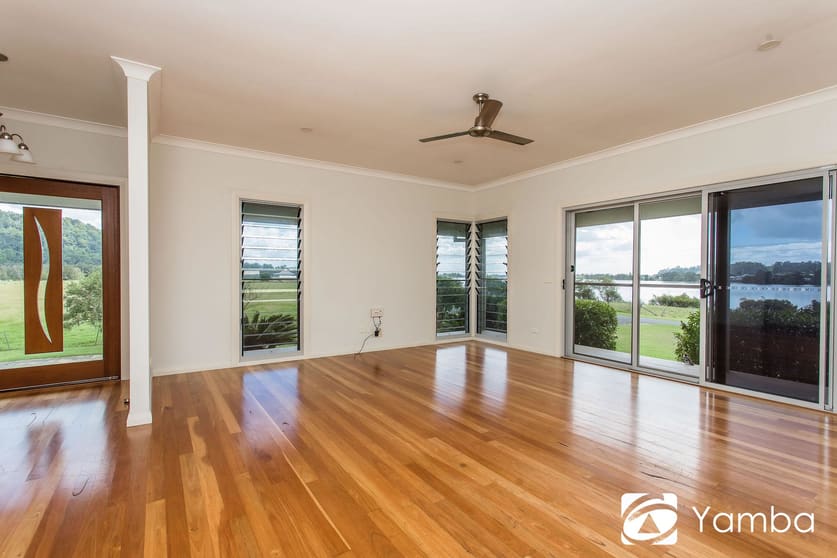 Click to view all images 192 Old Ferry Road Ashby NSW 2463 - Image 3