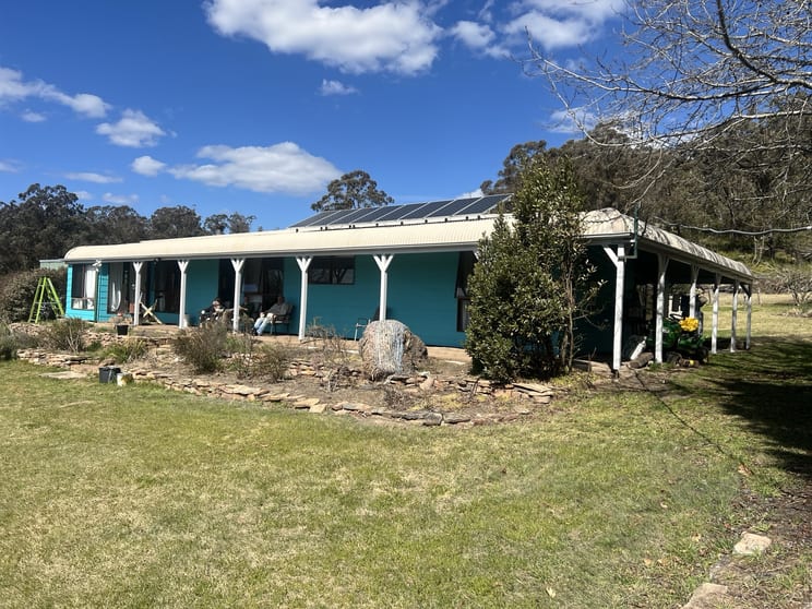 Click to view all images 618 Coopers Road Red Range NSW 2370 - Image 1