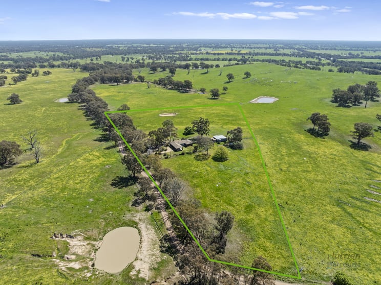 Click to view all images 109 Gall Lane Balmattum VIC 3666 - Image 2