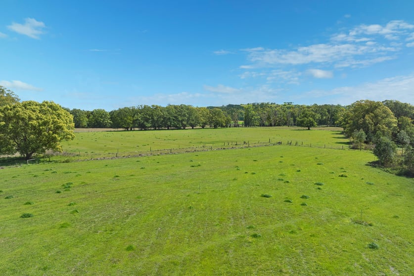 Click to view all images 796 Boatharbour Road Eltham NSW 2480 - Image 2