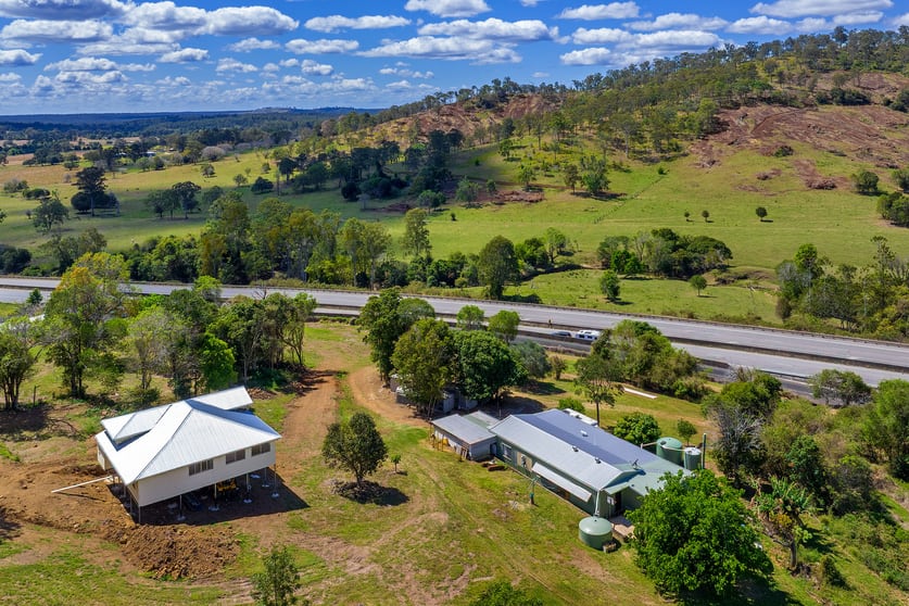 Click to view all images 65 Shadbolt Road Kanigan QLD 4570 - Image 2