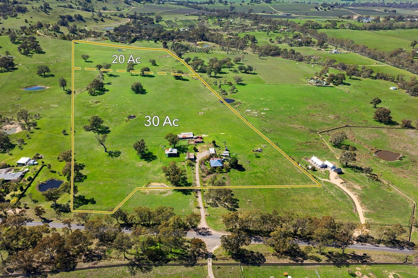 Click to view all images 3040 Harmony Way Faraday VIC 3451 - Image 2