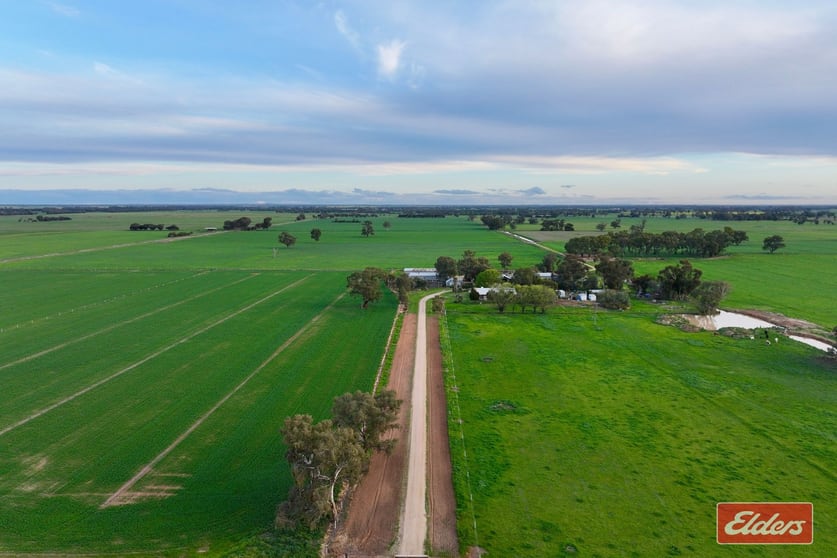 Click to view all images 821 Echuca West School Road Echuca VIC 3564 - Image 2