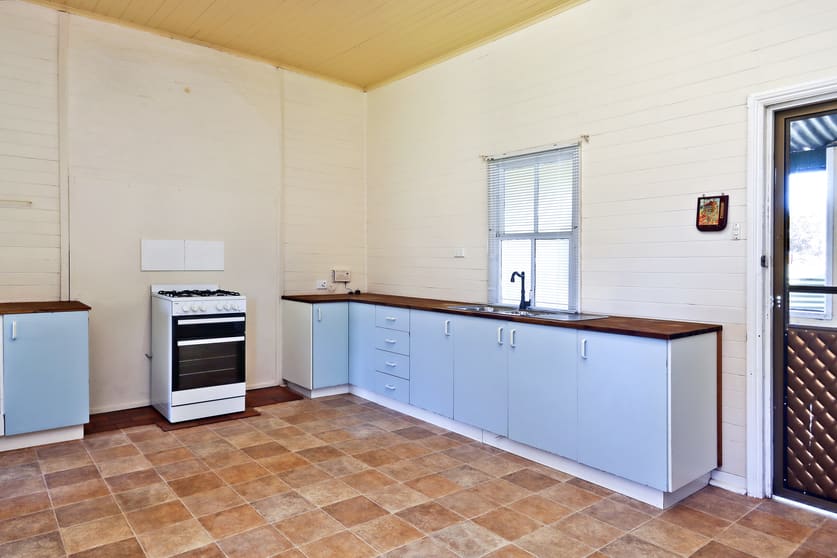 181 Leechs Gully Road Tenterfield NSW 2372 - Image 2
