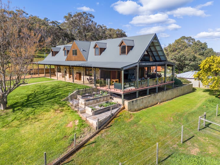 Click to view all images 3101 Bindoon-Dewars Pool Road Bindoon WA 6502 - Image 1