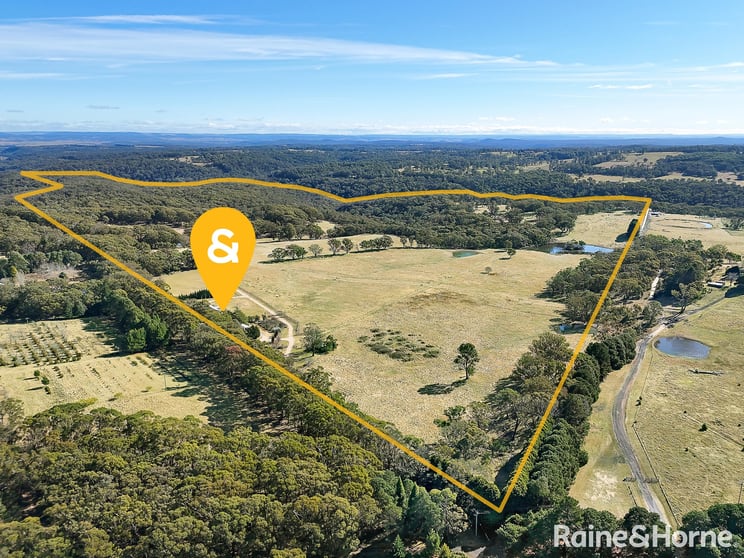 Click to view all images 13302 Hume Highway Sutton Forest NSW 2577 - Image 3