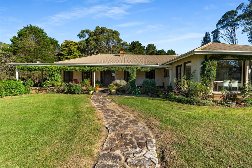 Click to view all images 271 Woodlands Road Woodlands NSW 2575 - Image 3