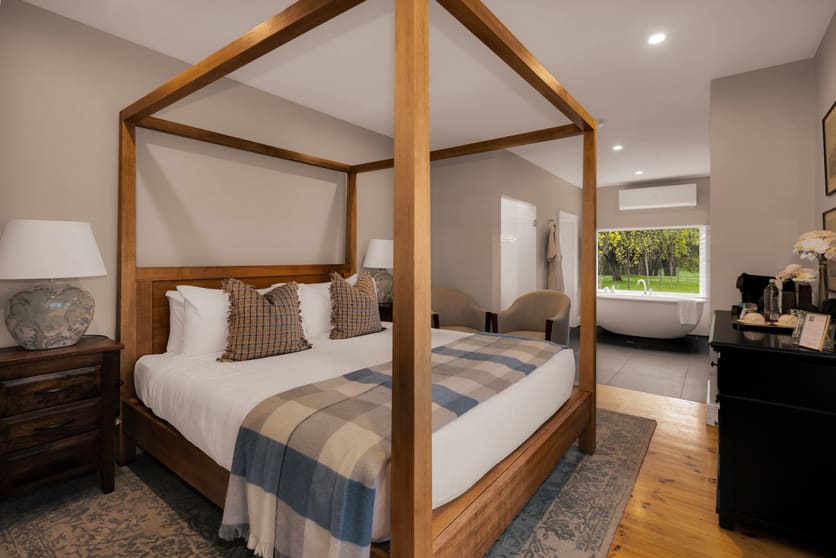 Click to view all images 1145 Westwood Road Hagley TAS 7292 - Image 3