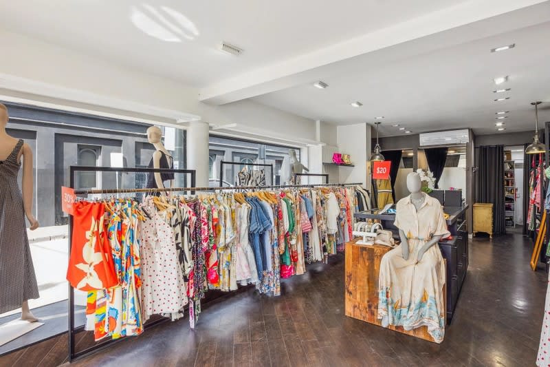 Click to view all images Clothing & Accessories business for sale in South Yarra - Image 3