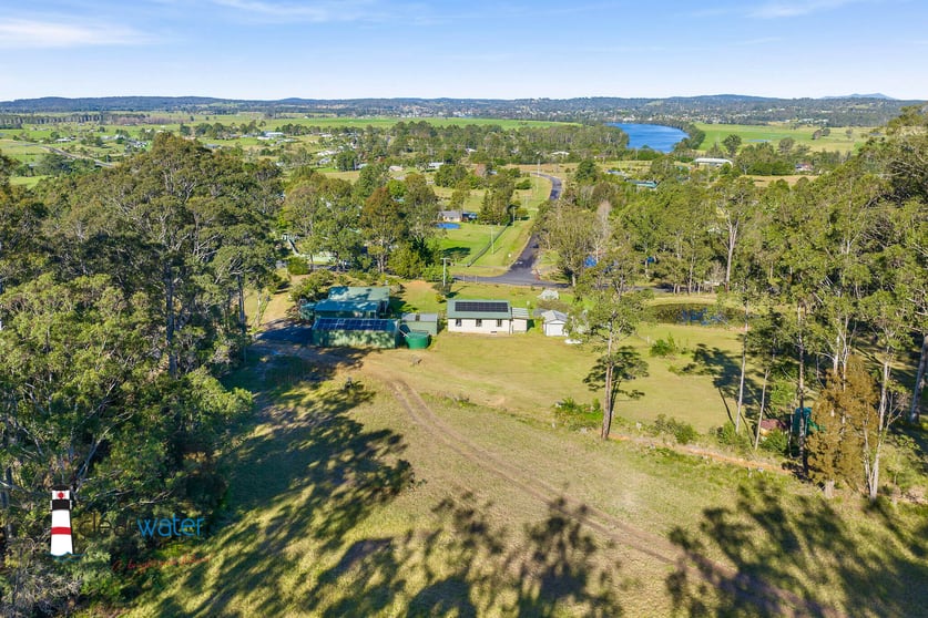 Click to view all images 209 Larrys Mountain Rd Mogendoura NSW 2537 - Image 2