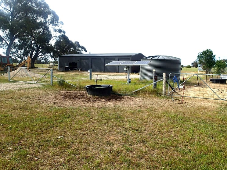 Click to view all images 617 Police Paddocks Rd Carlyle VIC 3685 - Image 2