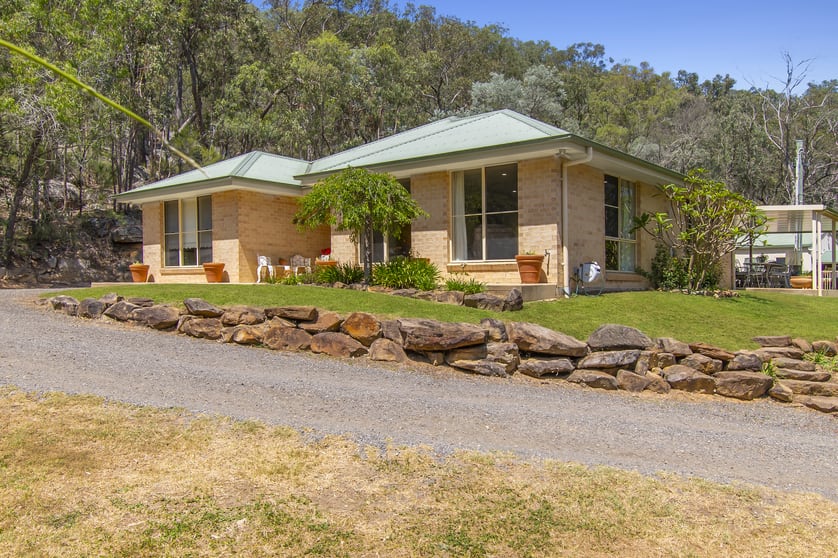 Click to view all images 49 Jones Road Lower Portland NSW 2756 - Image 1