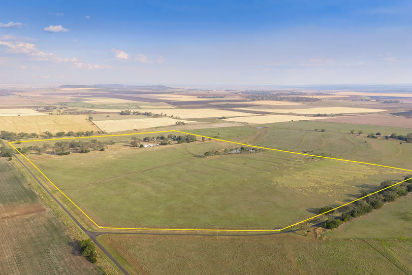 336 Pauli Road Felton QLD 4358 - Image 2