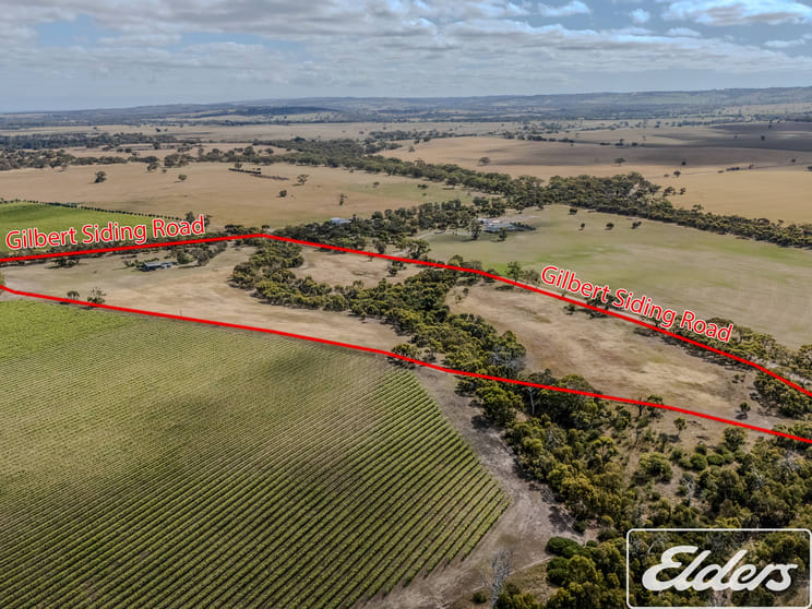 Click to view all images 293 Gilbert Siding Road Finniss SA 5255 - Image 2