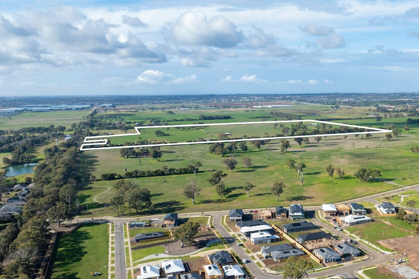 270 Wedge Road Skye VIC 3977 - Image 2