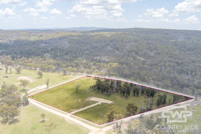 Click to view all images 29 Cemetery Rd Torrington NSW 2371 - Image 1