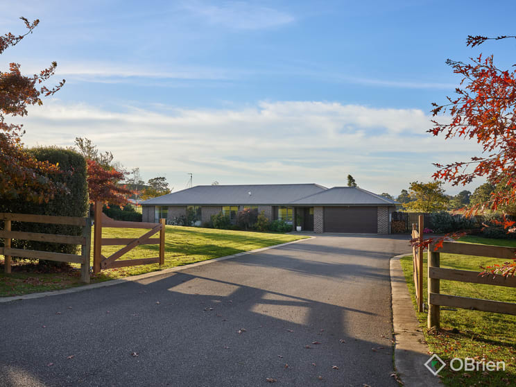 Click to view all images 340 Warragul-Lardner Road Warragul VIC 3820 - Image 2